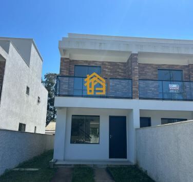 Sobrado à venda com 2 quartos, 103m² - Foto 1
