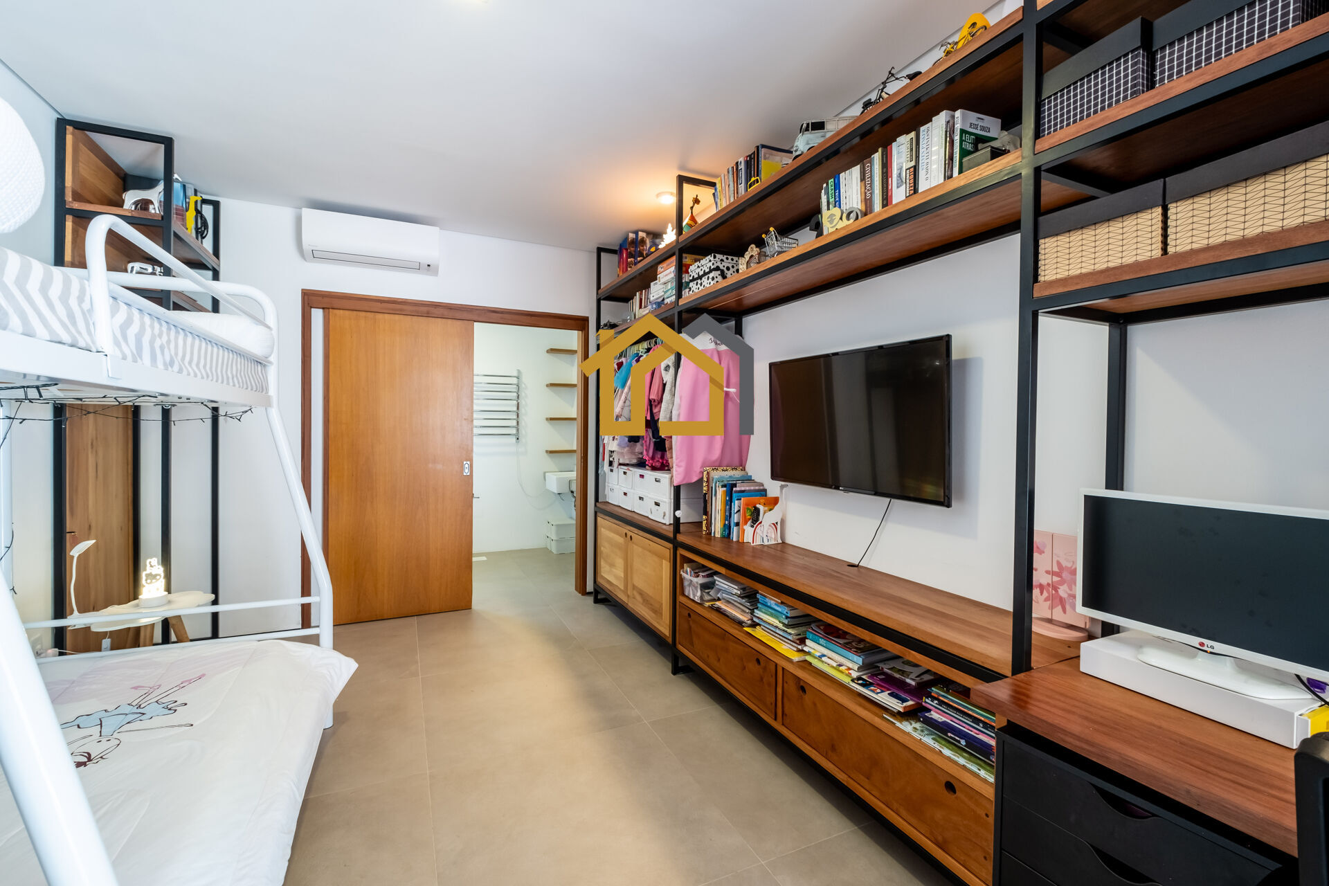 Casa à venda com 4 quartos, 444m² - Foto 16