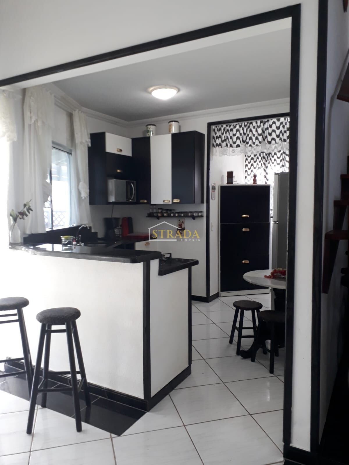 Casa, 3 quartos, 200 m² - Foto 8