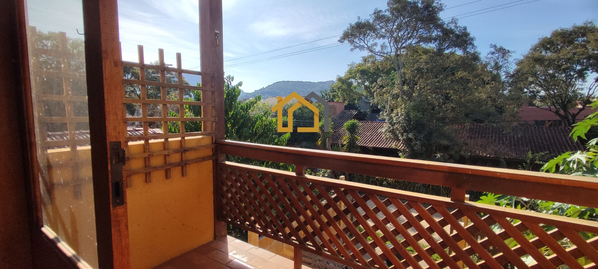 Casa à venda com 4 quartos, 200m² - Foto 19