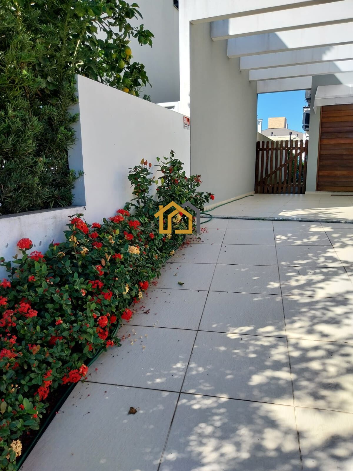 Casa à venda com 4 quartos, 174m² - Foto 45