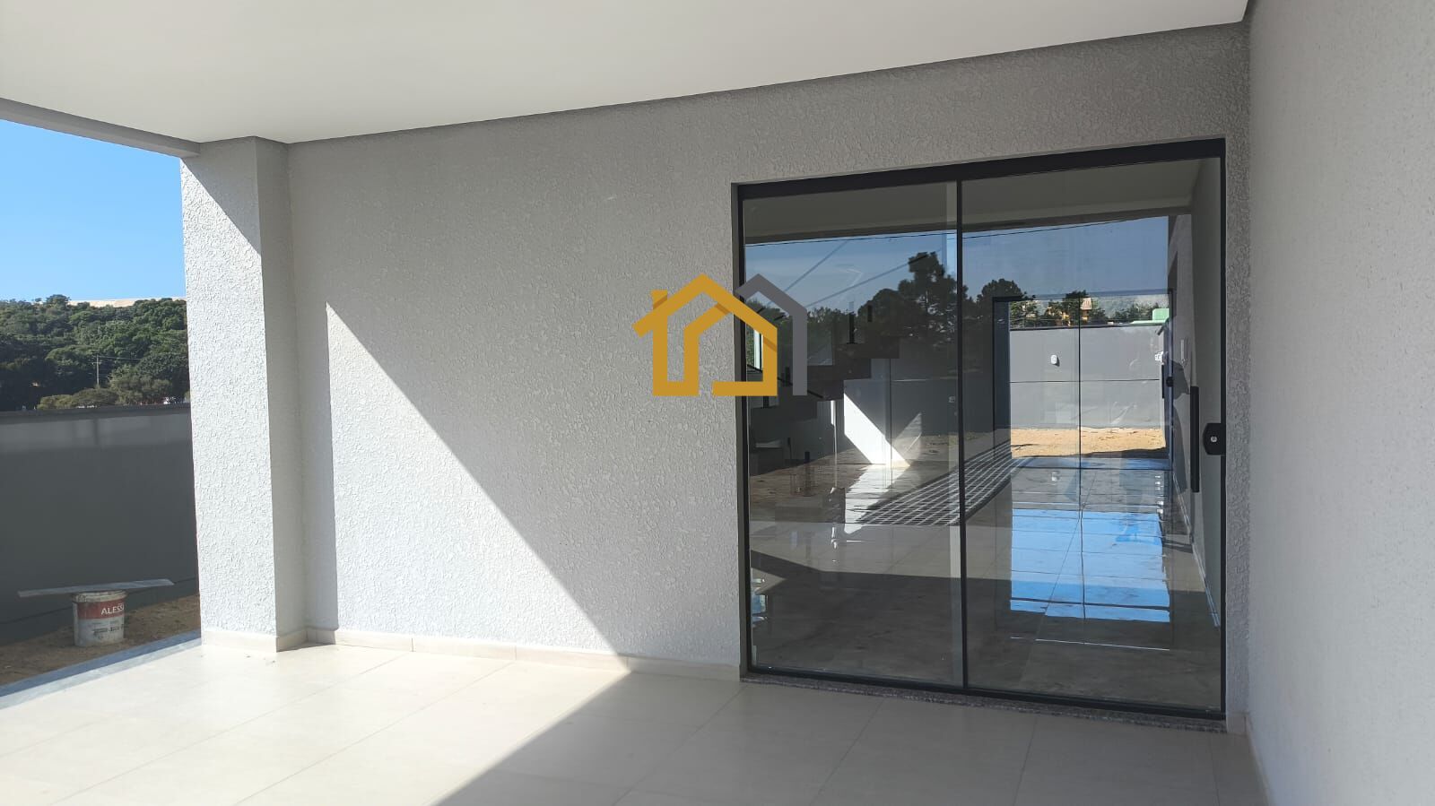 Casa à venda com 3 quartos, 157m² - Foto 4