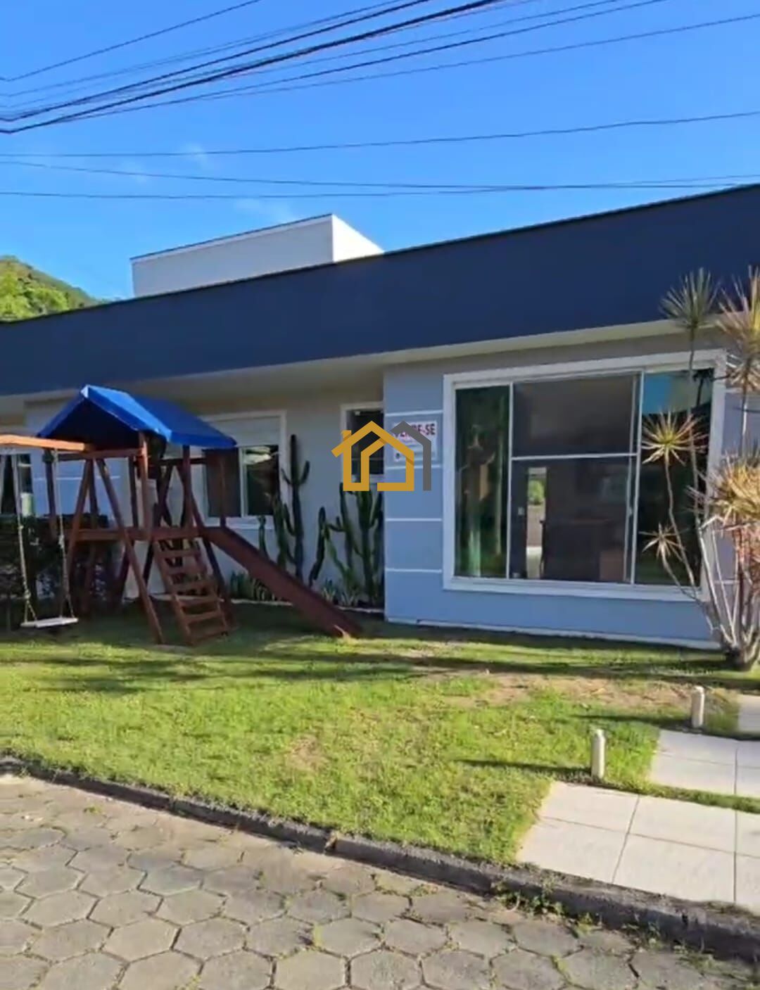 Casa à venda com 4 quartos, 224m² - Foto 25