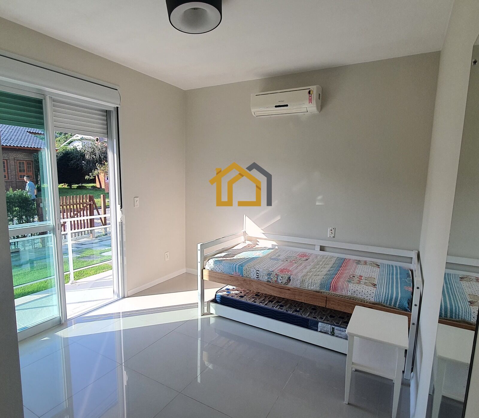 Casa à venda com 4 quartos, 224m² - Foto 17