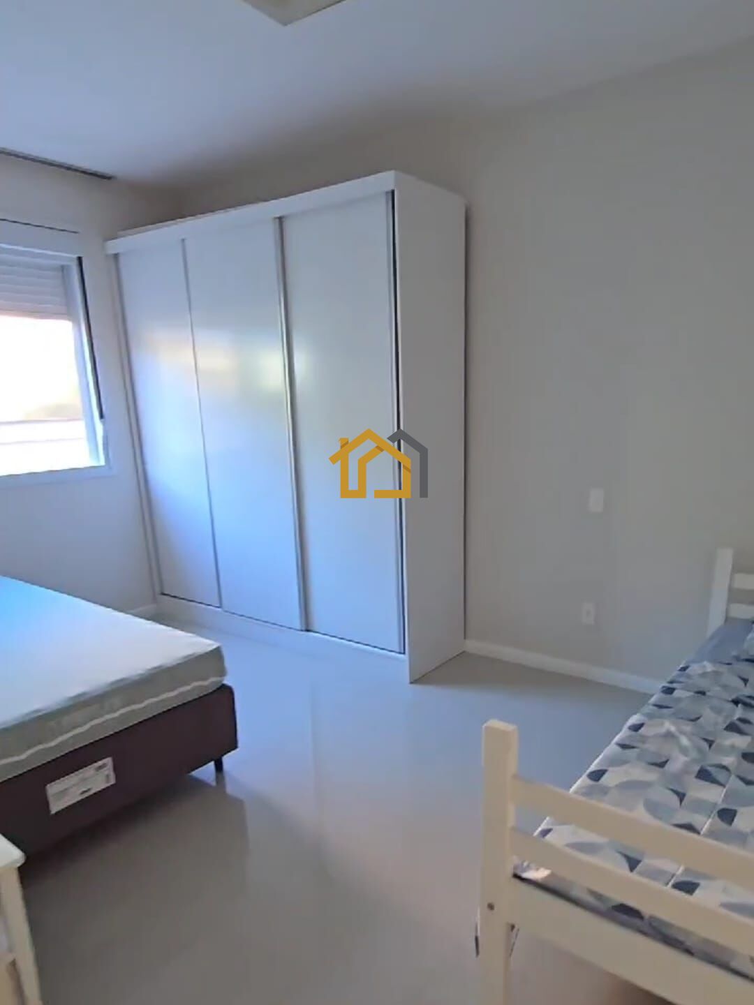 Casa à venda com 4 quartos, 224m² - Foto 13