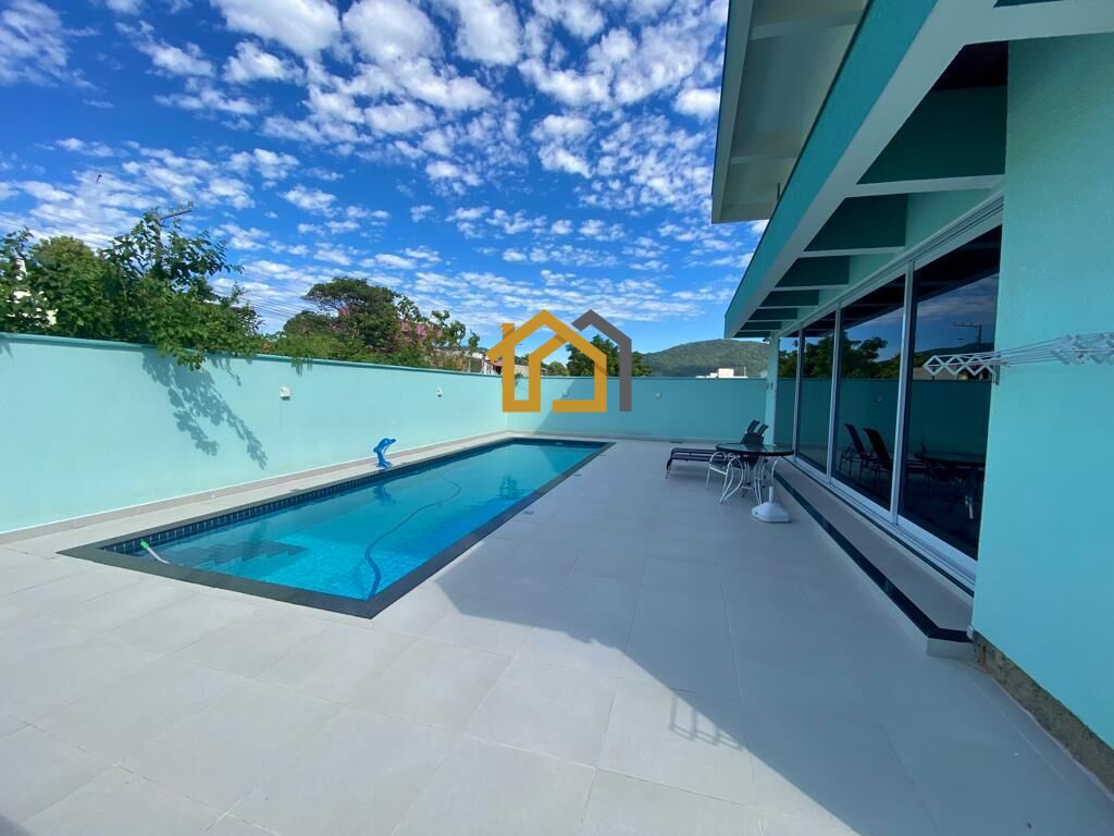 Casa à venda com 4 quartos, 300m² - Foto 26