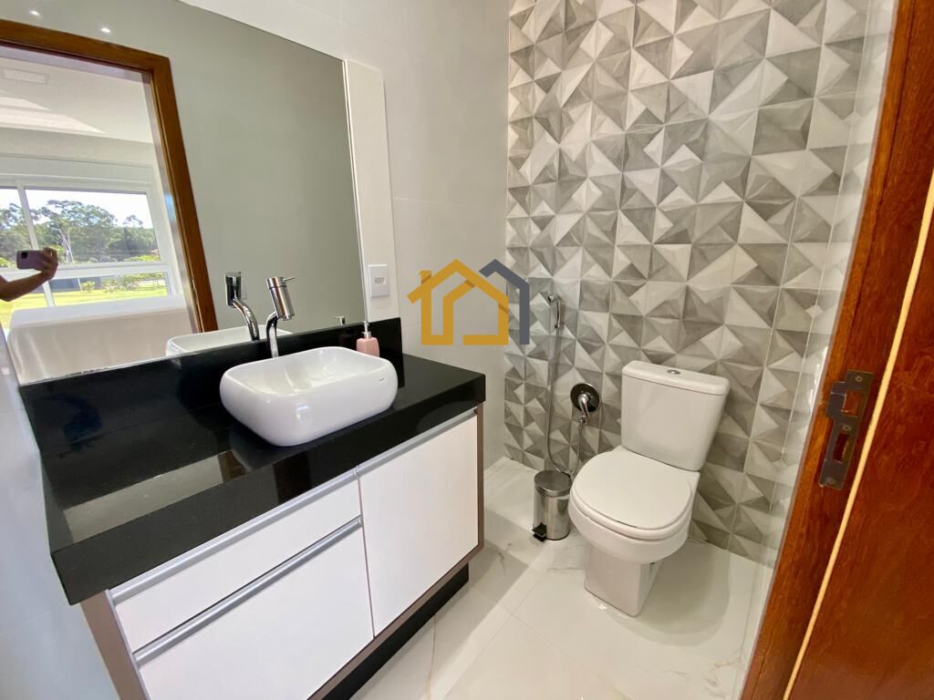 Casa à venda com 4 quartos, 300m² - Foto 22