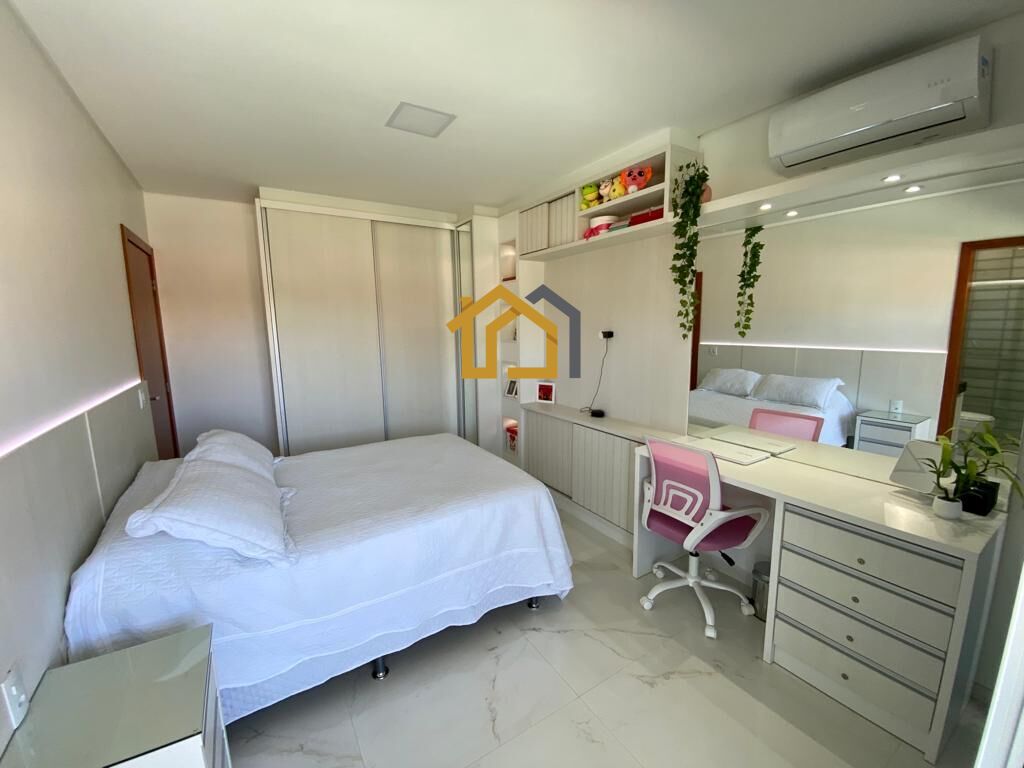 Casa à venda com 4 quartos, 300m² - Foto 19