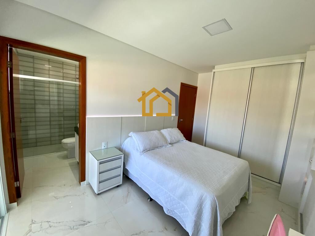Casa à venda com 4 quartos, 300m² - Foto 18