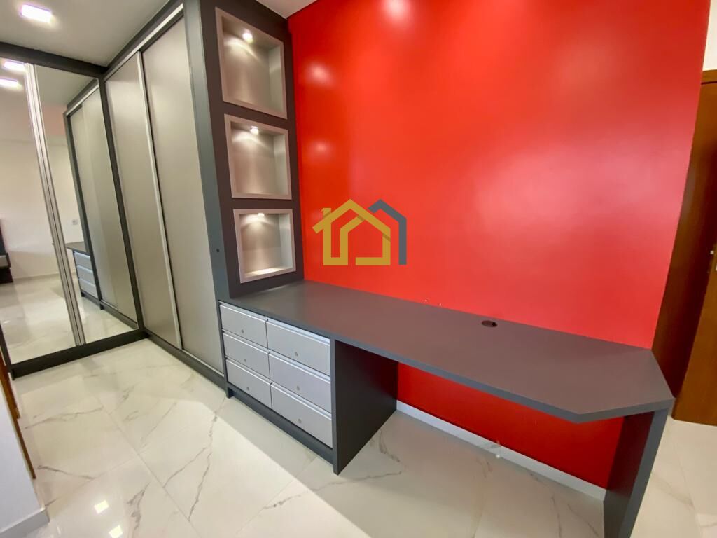 Casa à venda com 4 quartos, 300m² - Foto 23