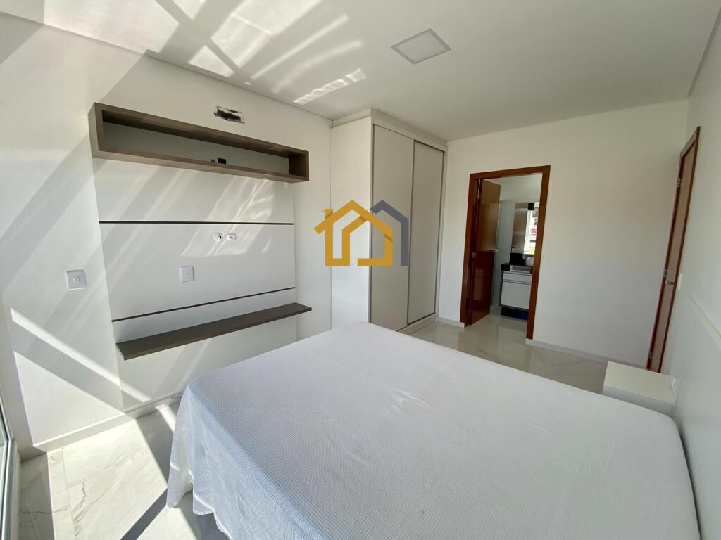 Casa à venda com 4 quartos, 300m² - Foto 17