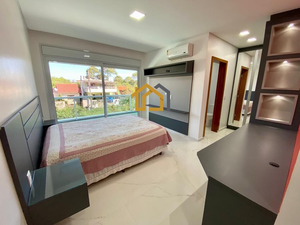 Casa à venda com 4 quartos, 300m² - Foto 24
