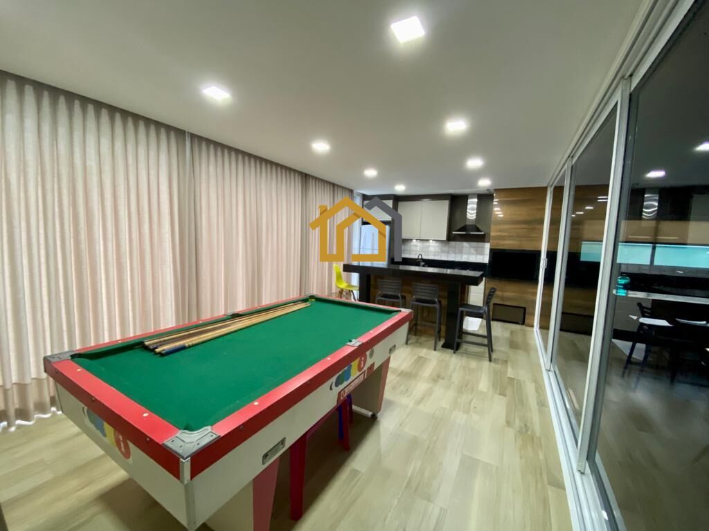 Casa à venda com 4 quartos, 300m² - Foto 9