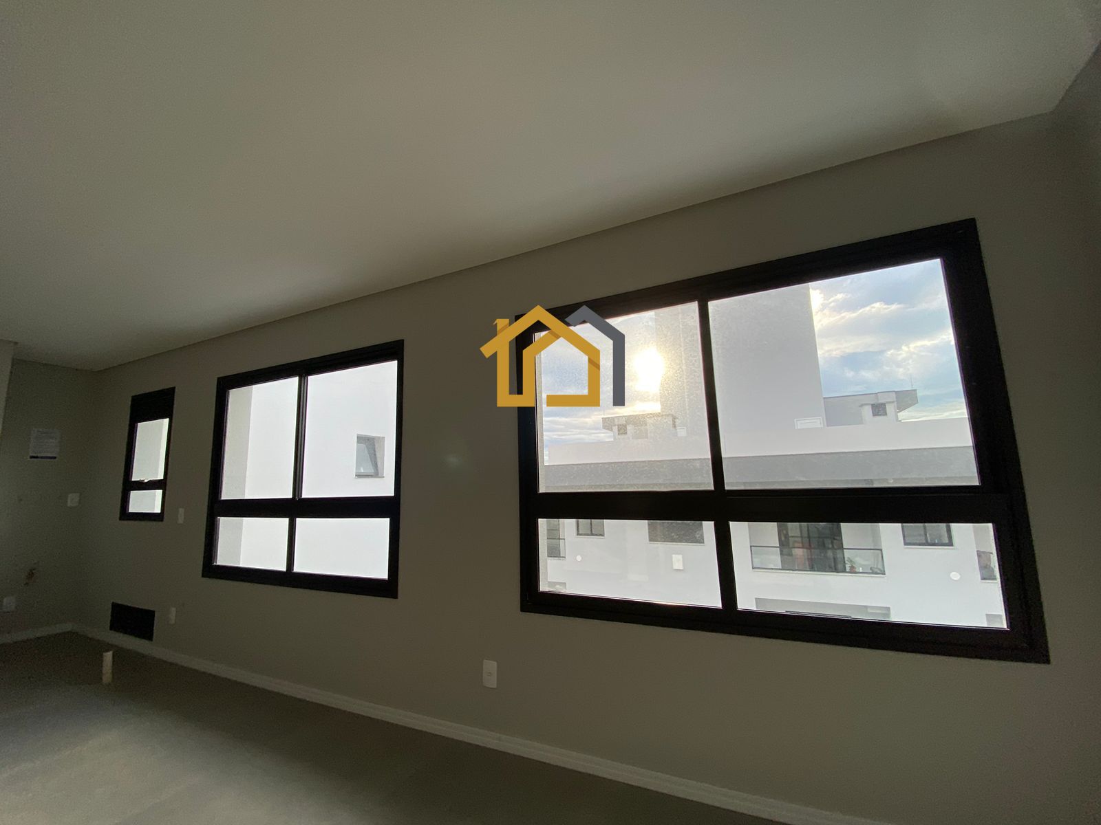Apartamento à venda com 2 quartos, 92m² - Foto 6