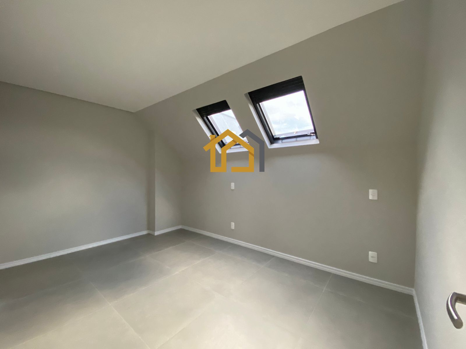 Apartamento à venda com 2 quartos, 92m² - Foto 12
