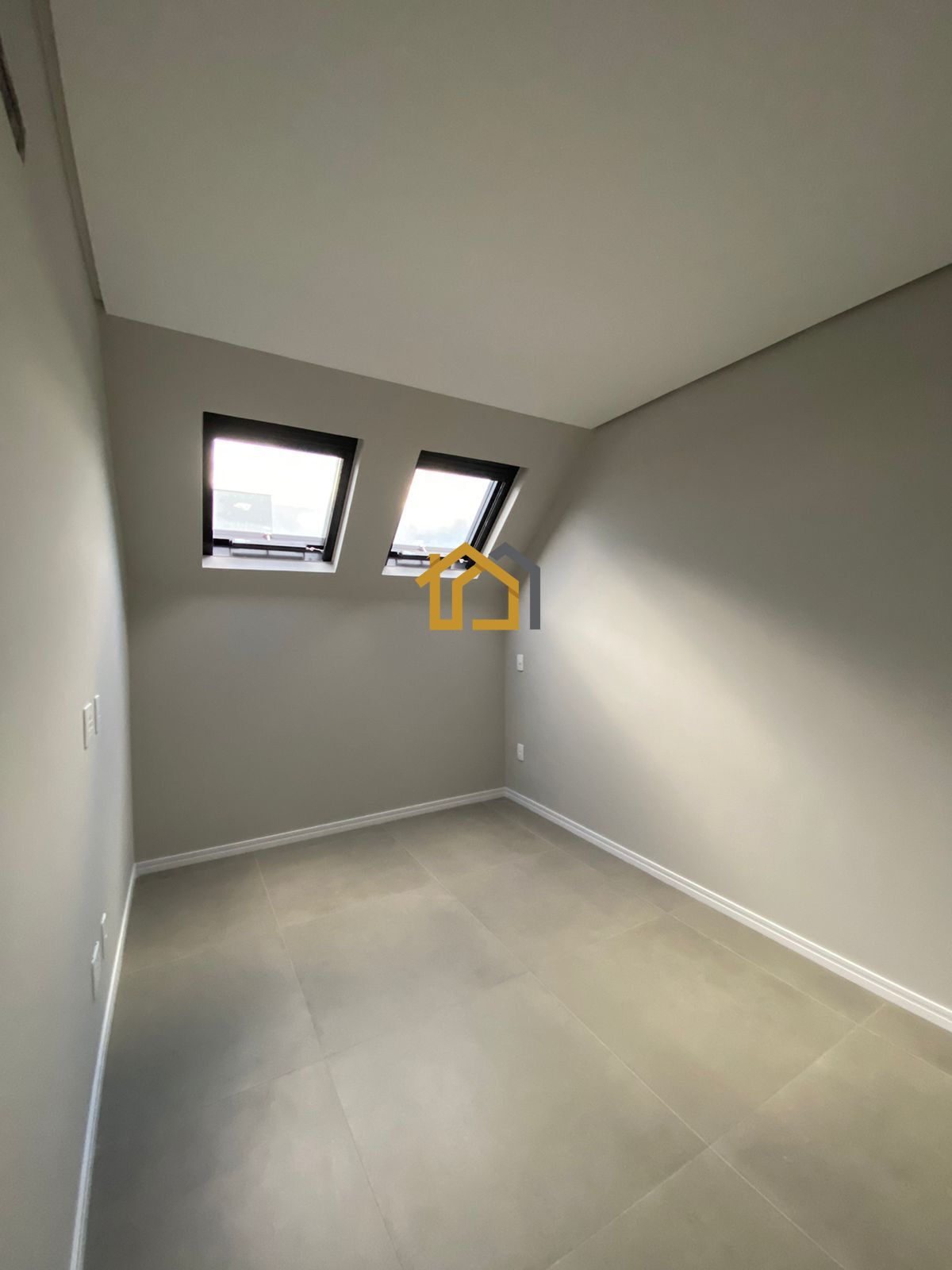Apartamento à venda com 2 quartos, 92m² - Foto 13