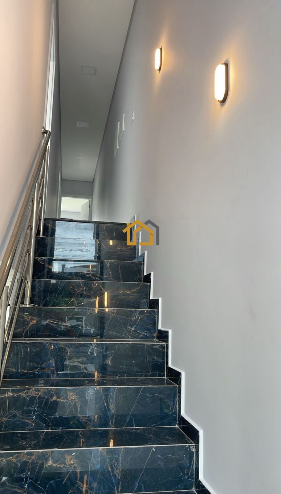 Casa à venda com 3 quartos, 171m² - Foto 5