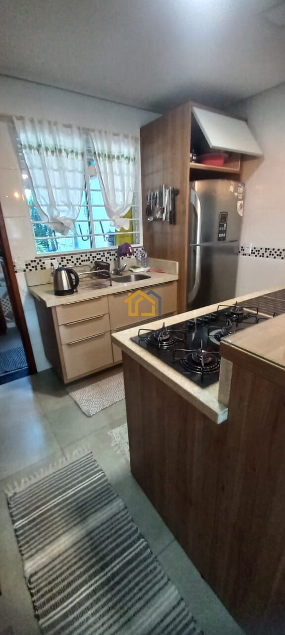 Casa à venda com 2 quartos, 107m² - Foto 12