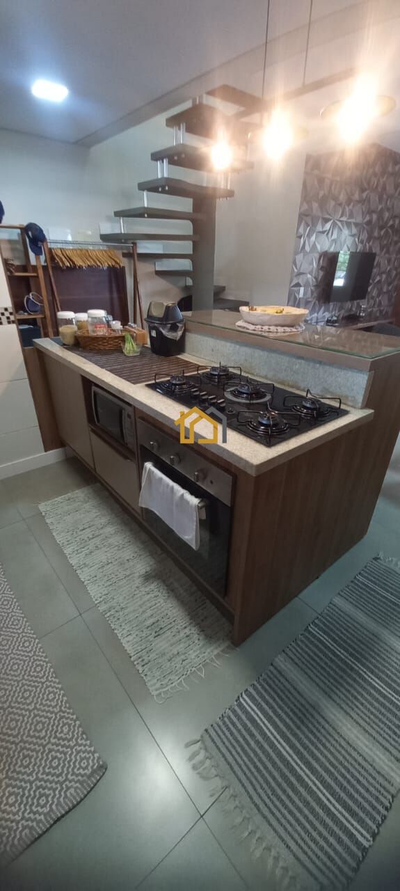 Casa à venda com 2 quartos, 107m² - Foto 11