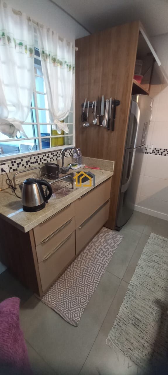 Casa à venda com 2 quartos, 107m² - Foto 13