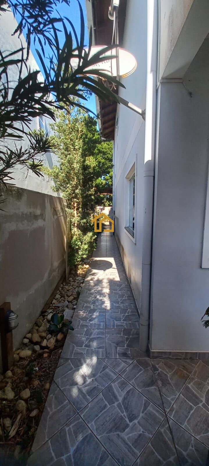 Casa à venda com 2 quartos, 107m² - Foto 37