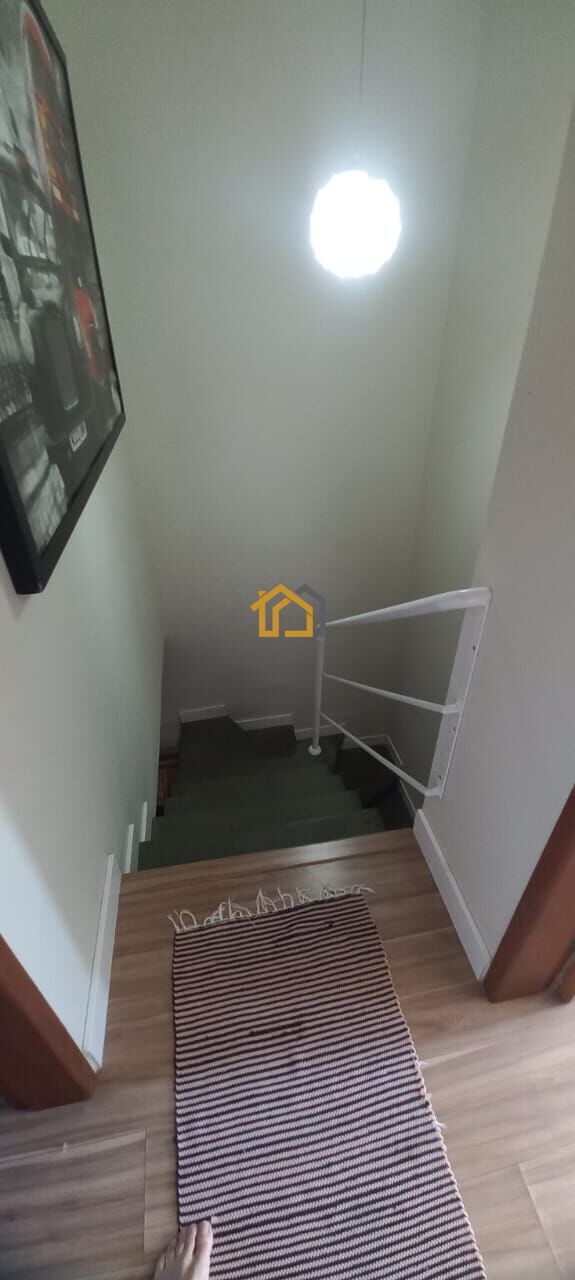 Casa à venda com 2 quartos, 107m² - Foto 14
