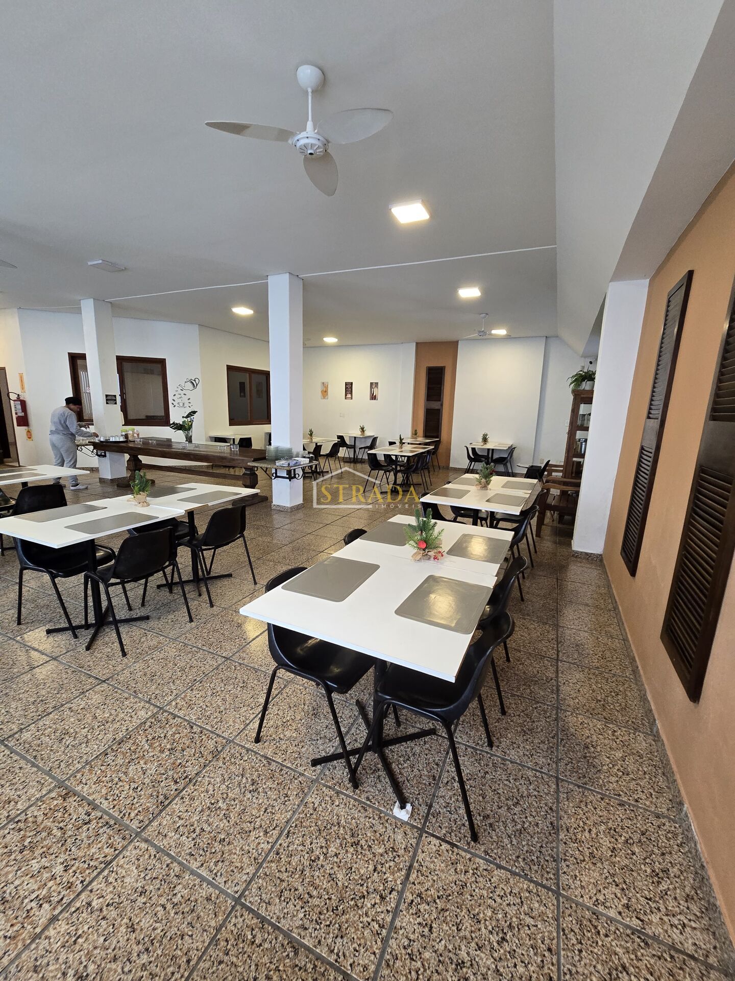 Hotel, 46 quartos, 1953 m² - Foto 9