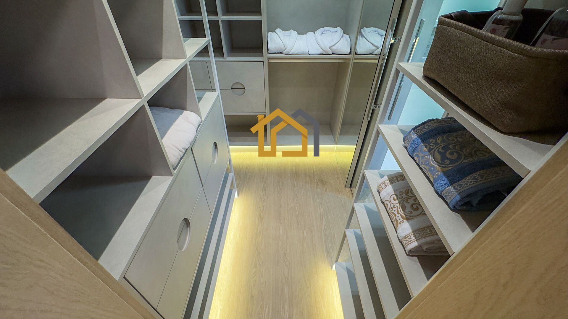 Apartamento à venda com 2 quartos, 85m² - Foto 14
