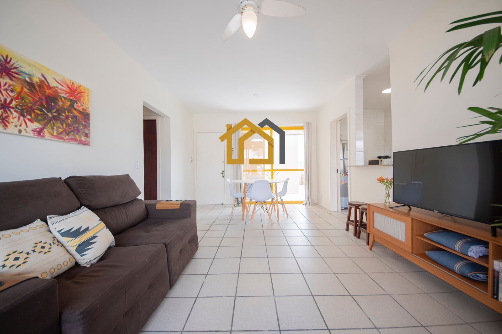 Cobertura à venda com 2 quartos, 104m² - Foto 2