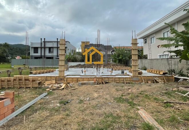 Casa à venda com 3 quartos, 144m² - Foto 18