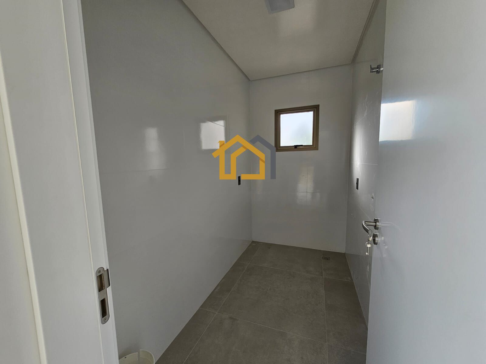 Casa à venda com 4 quartos, 250m² - Foto 22