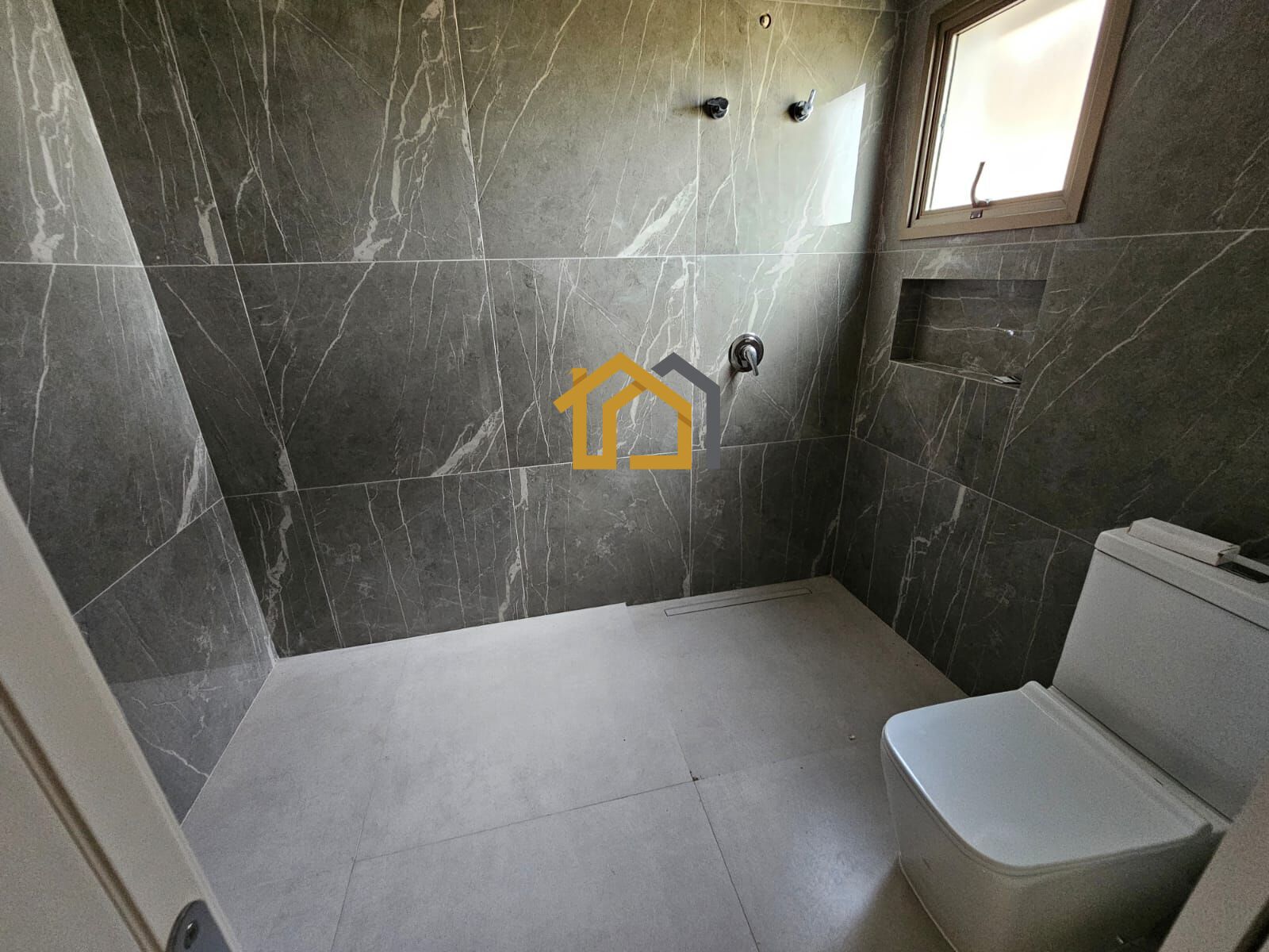 Casa à venda com 4 quartos, 250m² - Foto 23