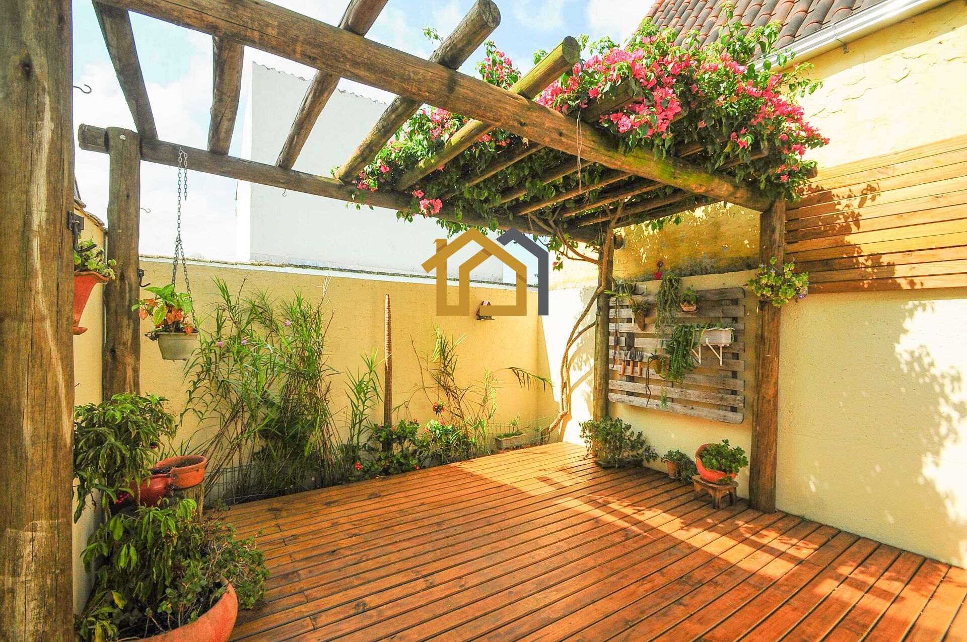 Casa à venda com 3 quartos, 104m² - Foto 27