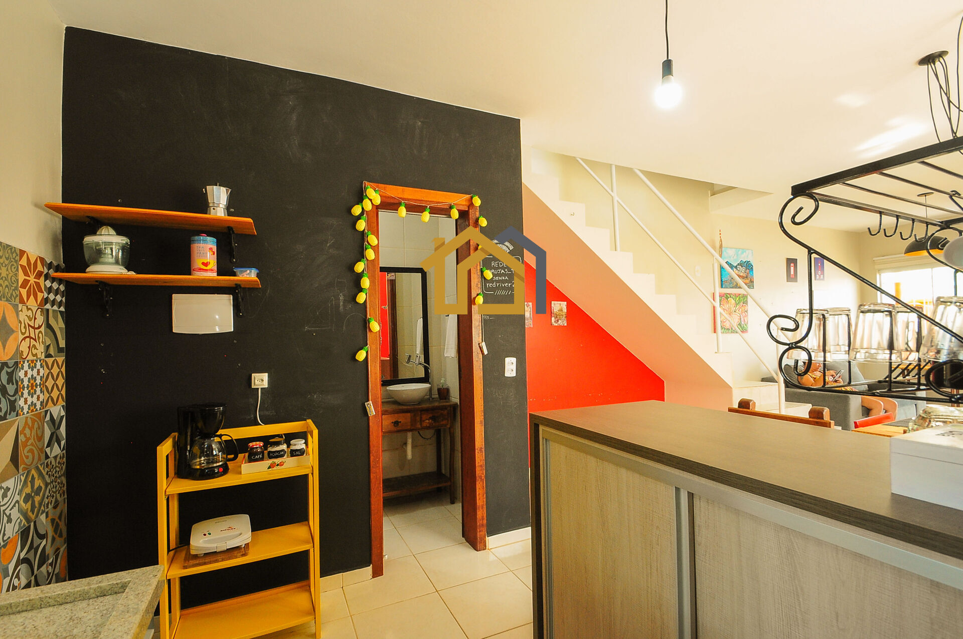 Casa à venda com 3 quartos, 104m² - Foto 11