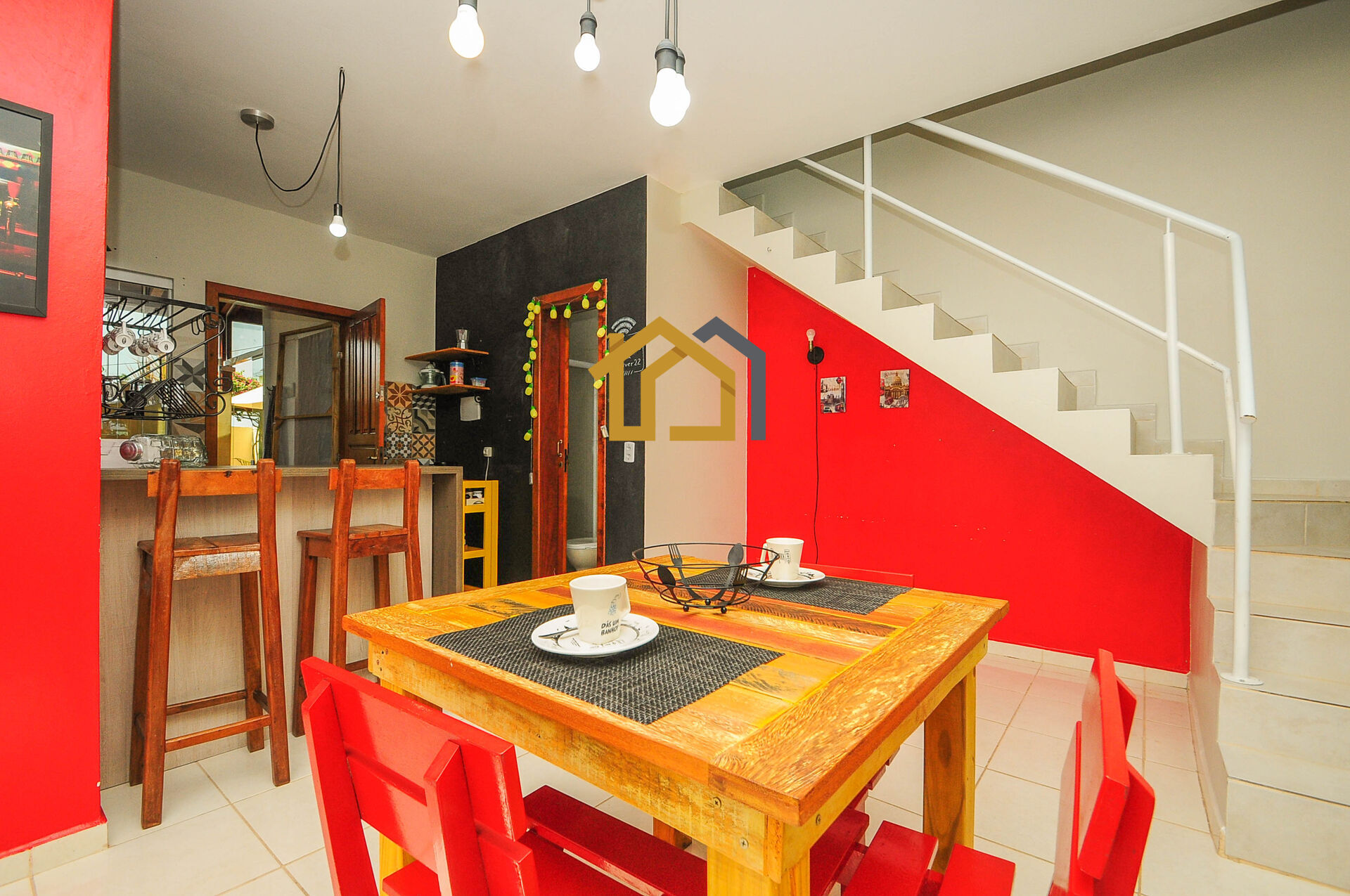 Casa à venda com 3 quartos, 104m² - Foto 7