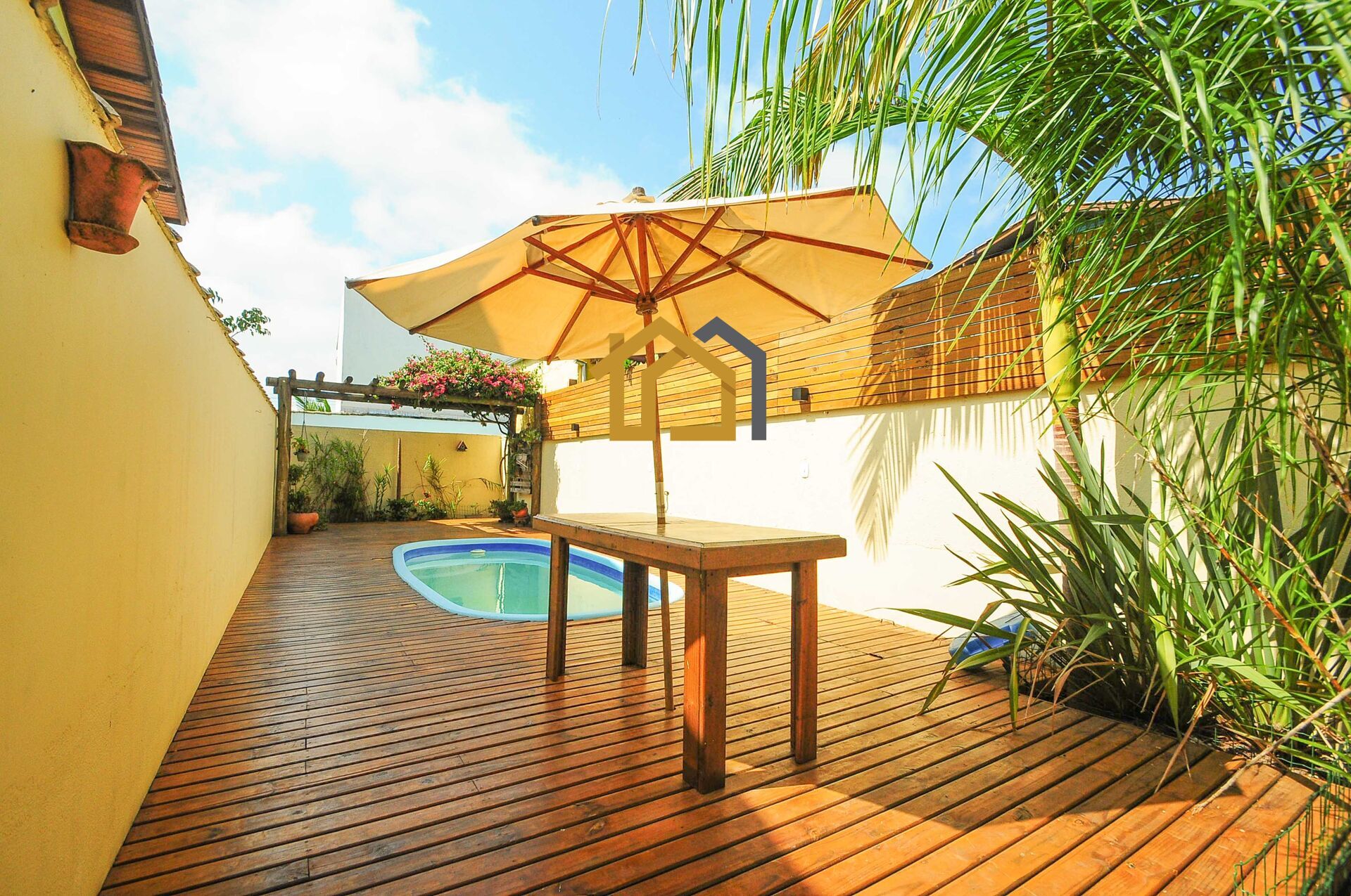 Casa à venda com 3 quartos, 104m² - Foto 25
