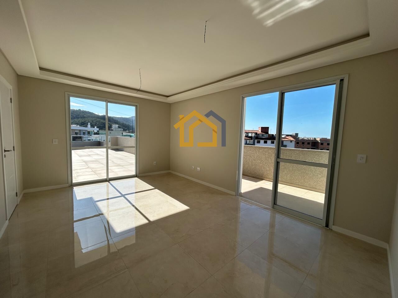 Cobertura à venda com 3 quartos, 78m² - Foto 3