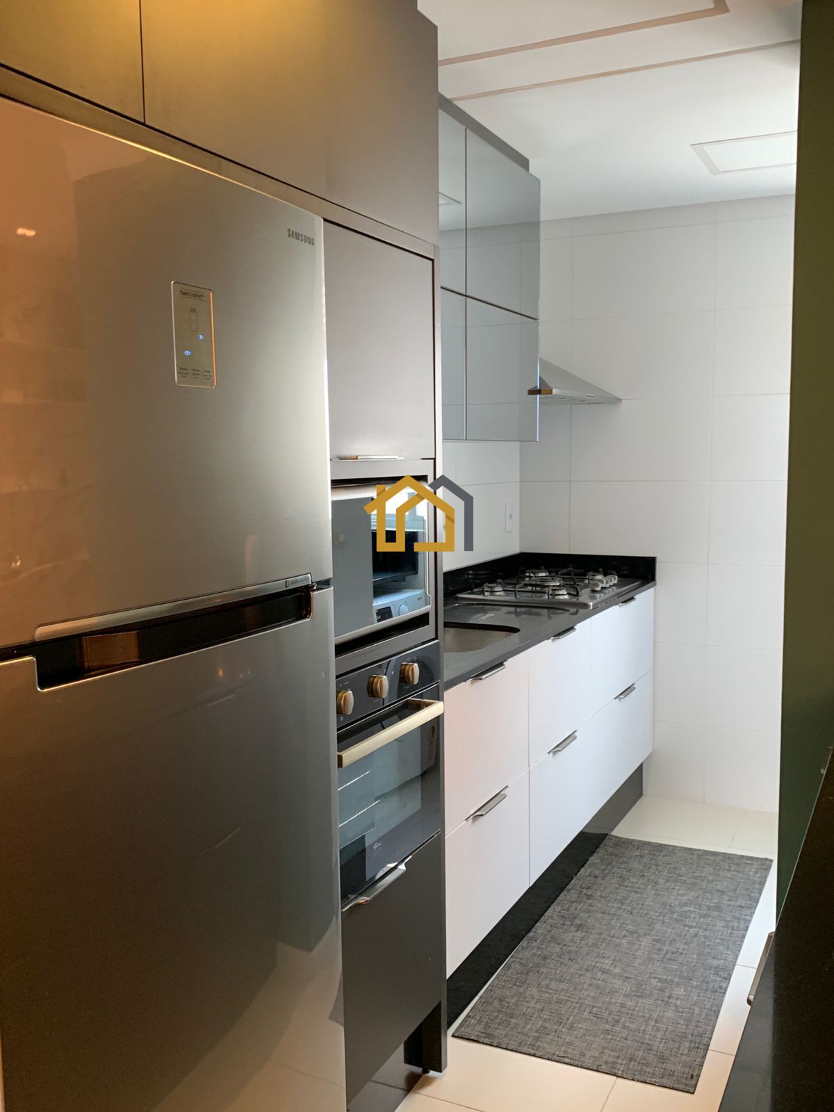 Cobertura à venda com 3 quartos, 221m² - Foto 10