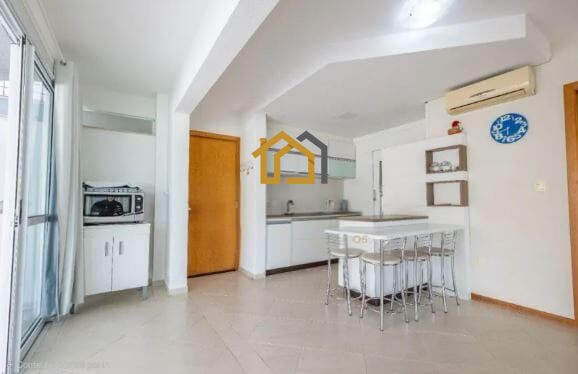 Cobertura à venda com 2 quartos, 132m² - Foto 2