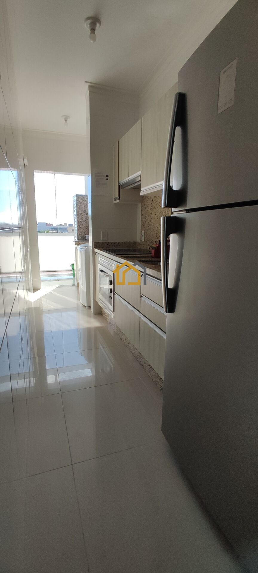 Cobertura à venda com 3 quartos, 135m² - Foto 3