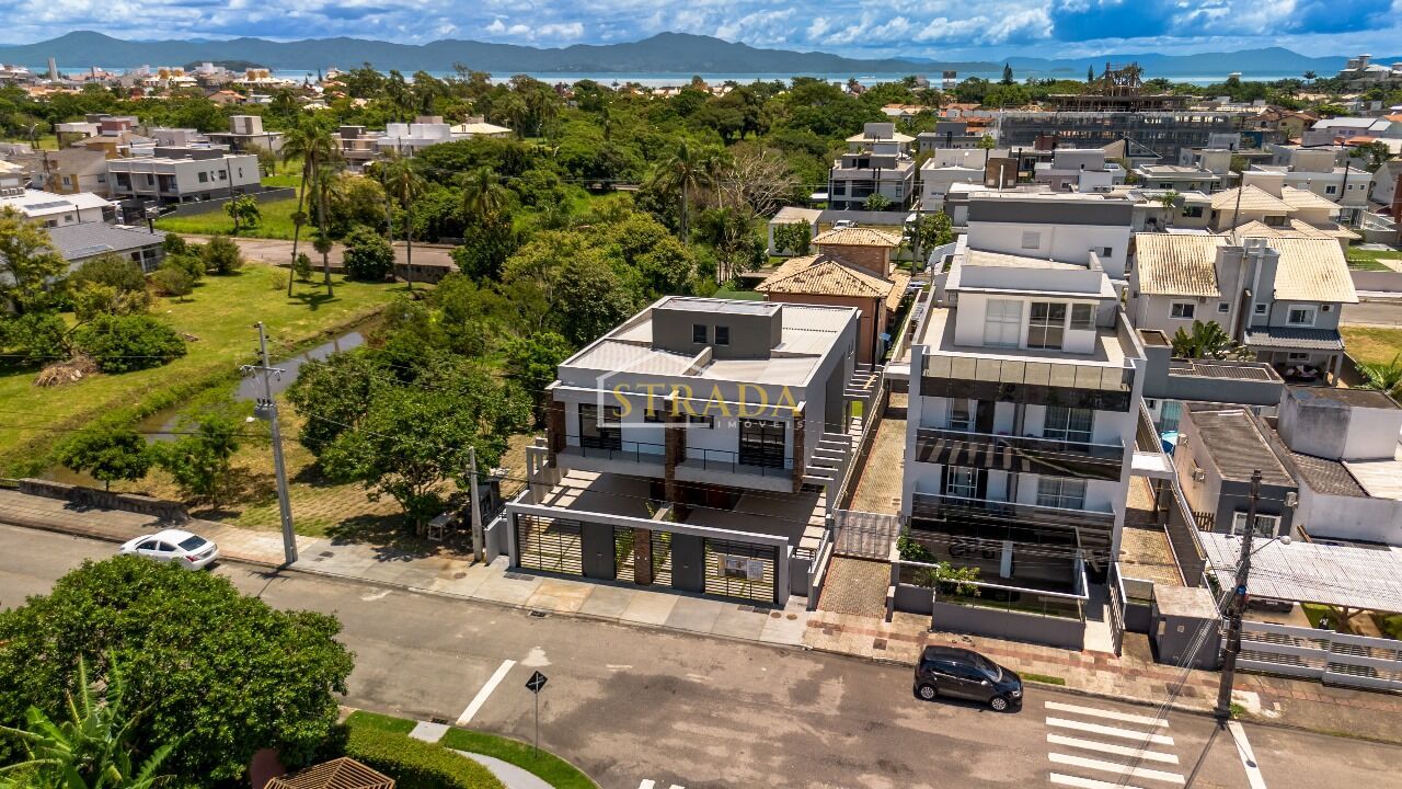 Casa, 3 quartos, 237 m² - Foto 32