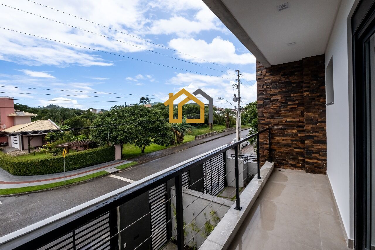 Casa à venda com 3 quartos, 237m² - Foto 19