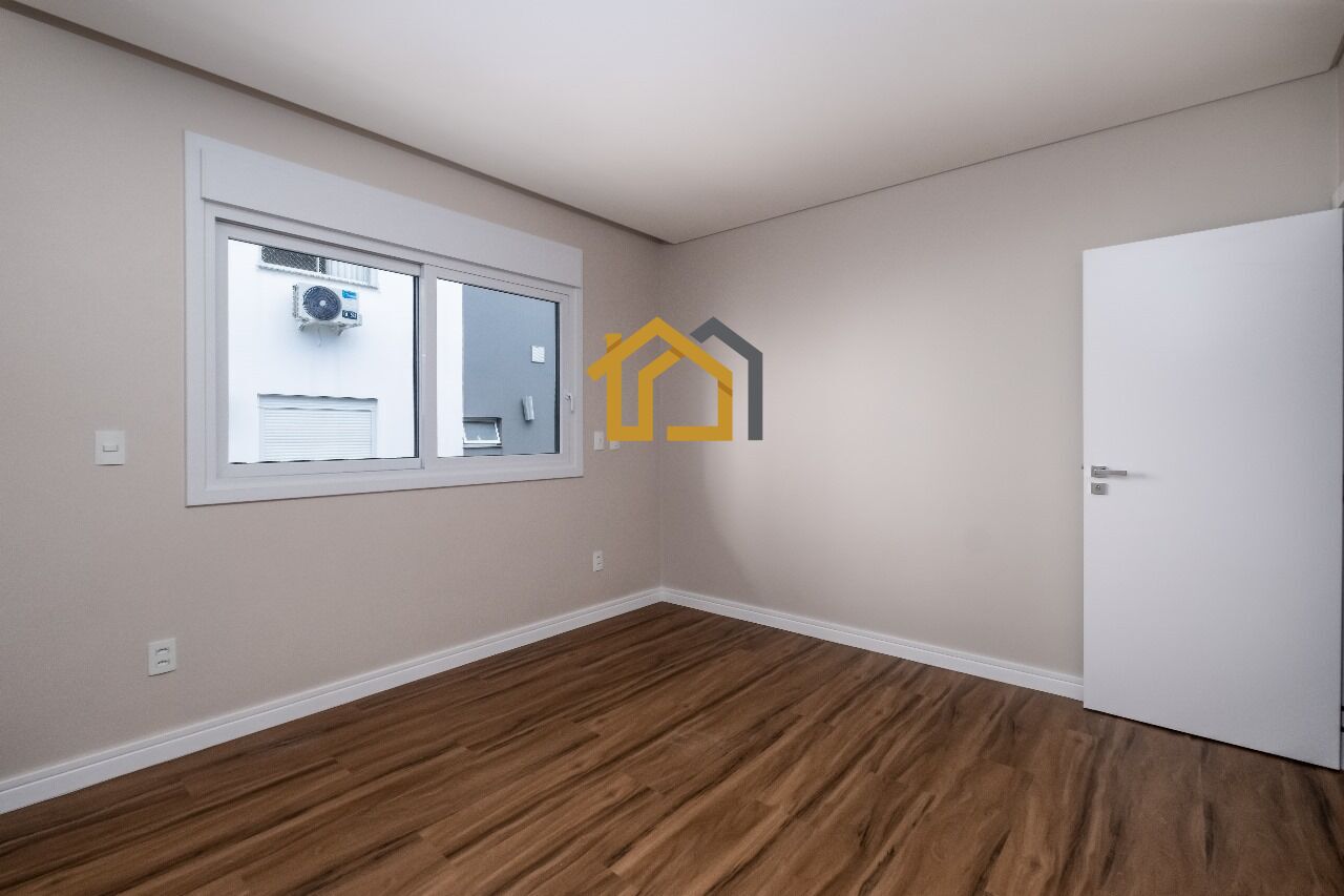 Casa à venda com 3 quartos, 237m² - Foto 17