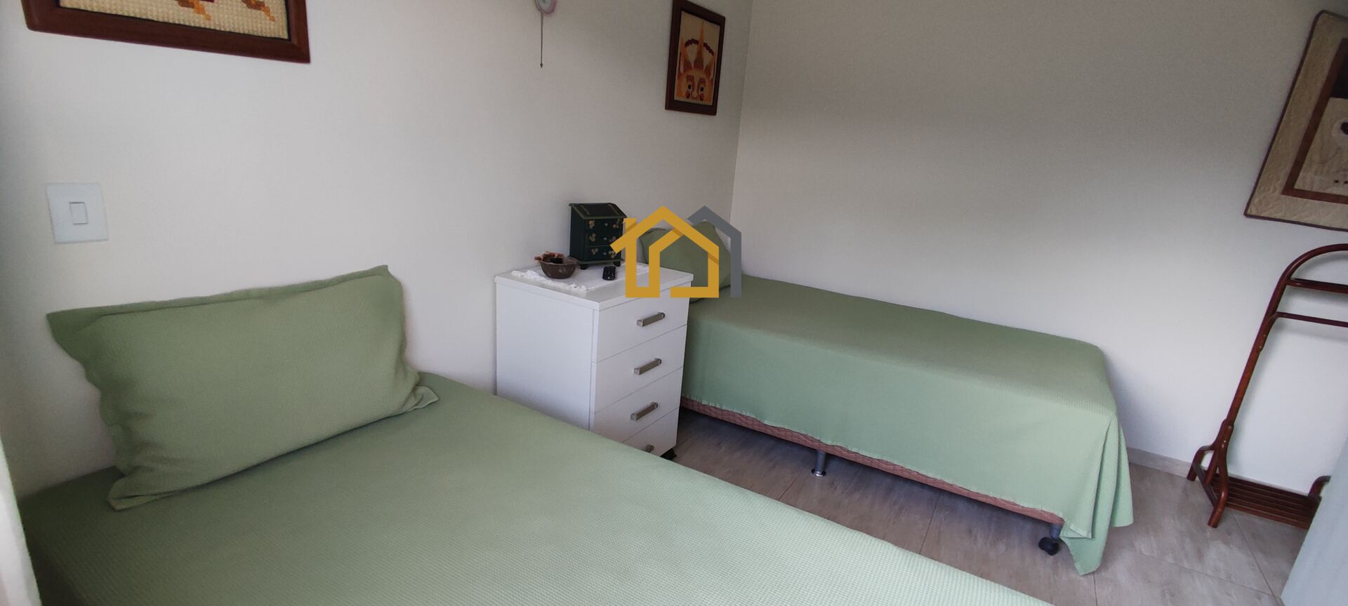 Casa à venda com 3 quartos, 182m² - Foto 12