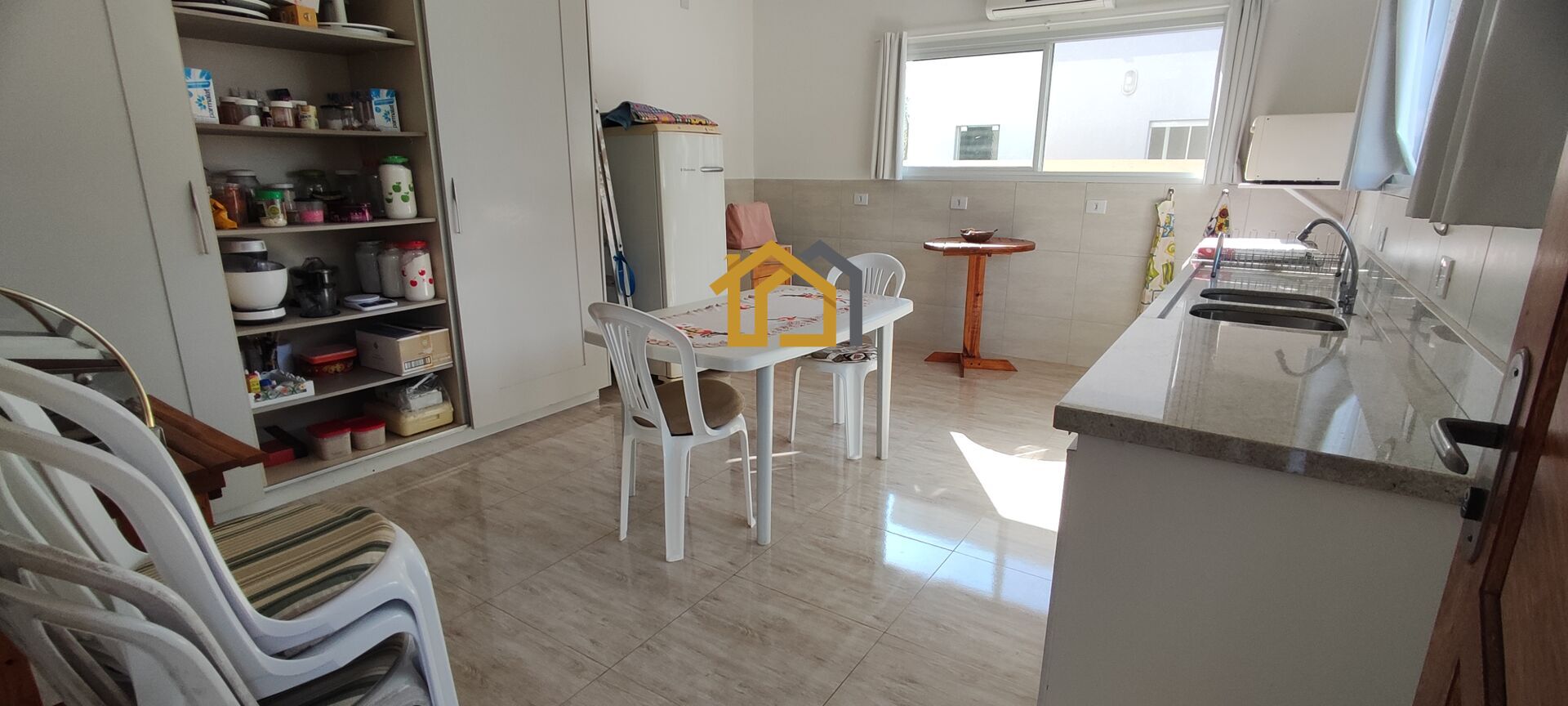 Casa à venda com 3 quartos, 182m² - Foto 31