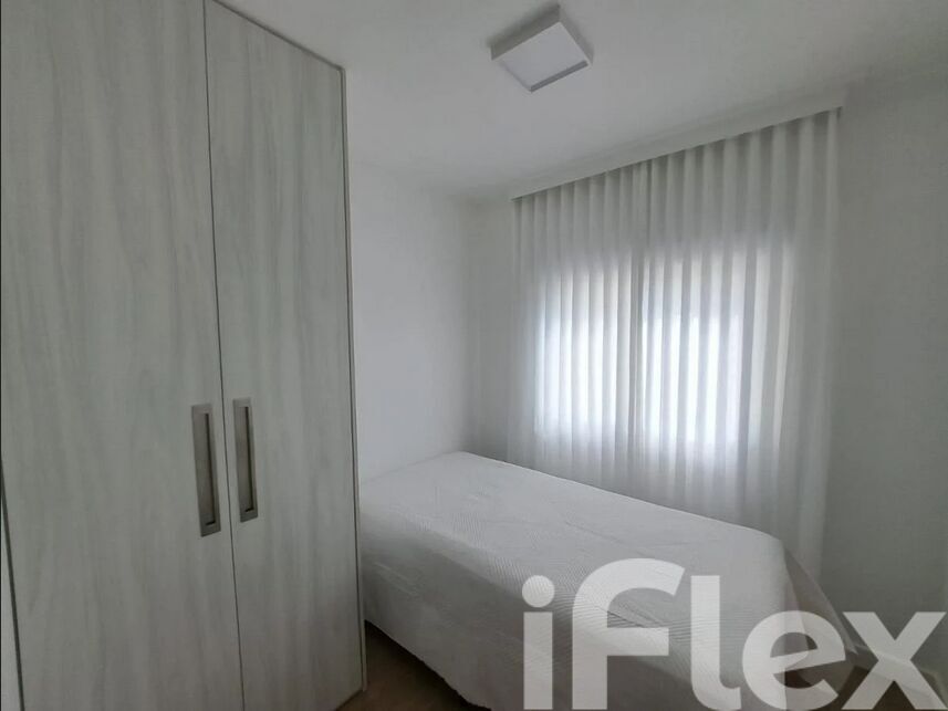 Apartamento à venda com 3 quartos, 107m² - Foto 8