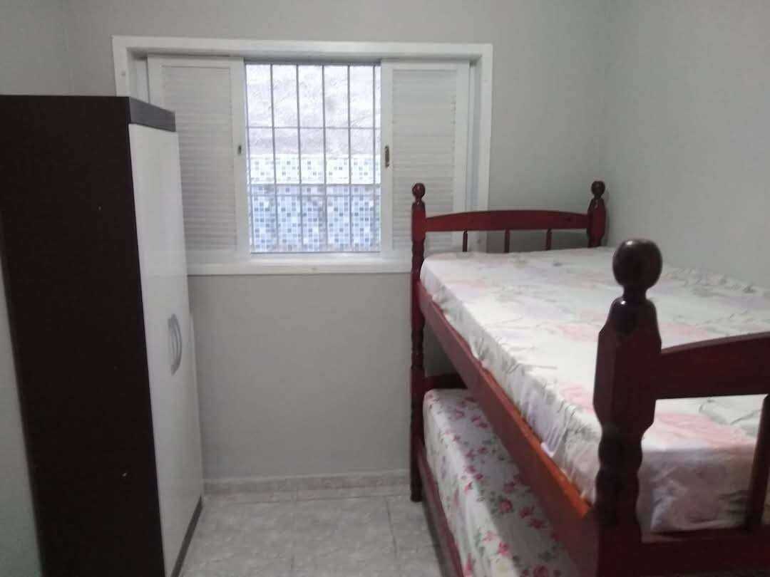 Casa para alugar com 3 quartos, 50m² - Foto 4