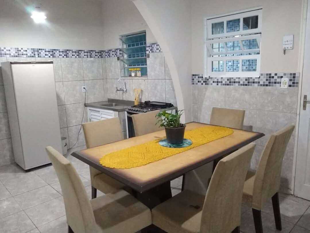 Casa para alugar com 3 quartos, 50m² - Foto 6