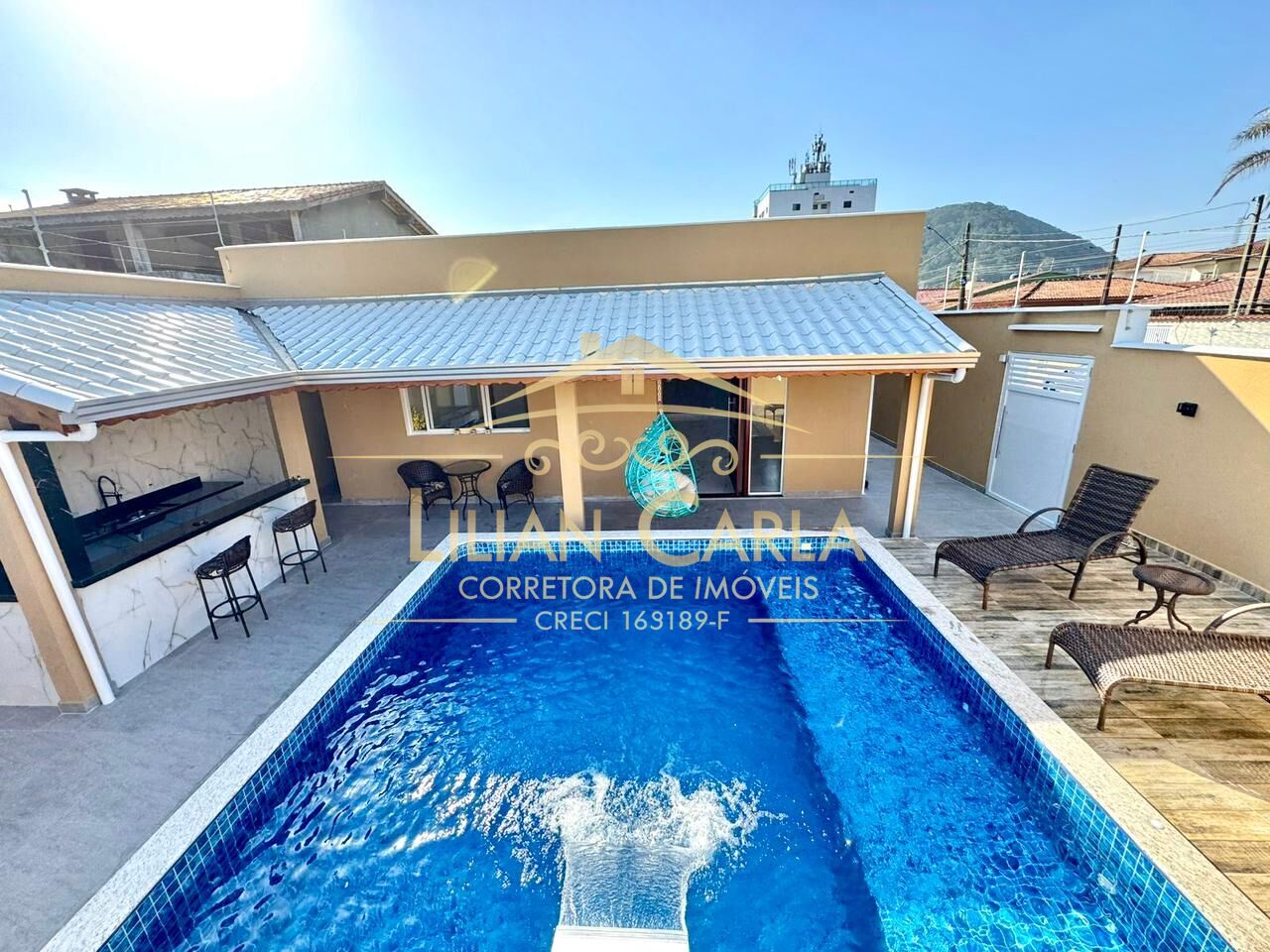 Casa, 3 quartos, 206 m² - Foto 1