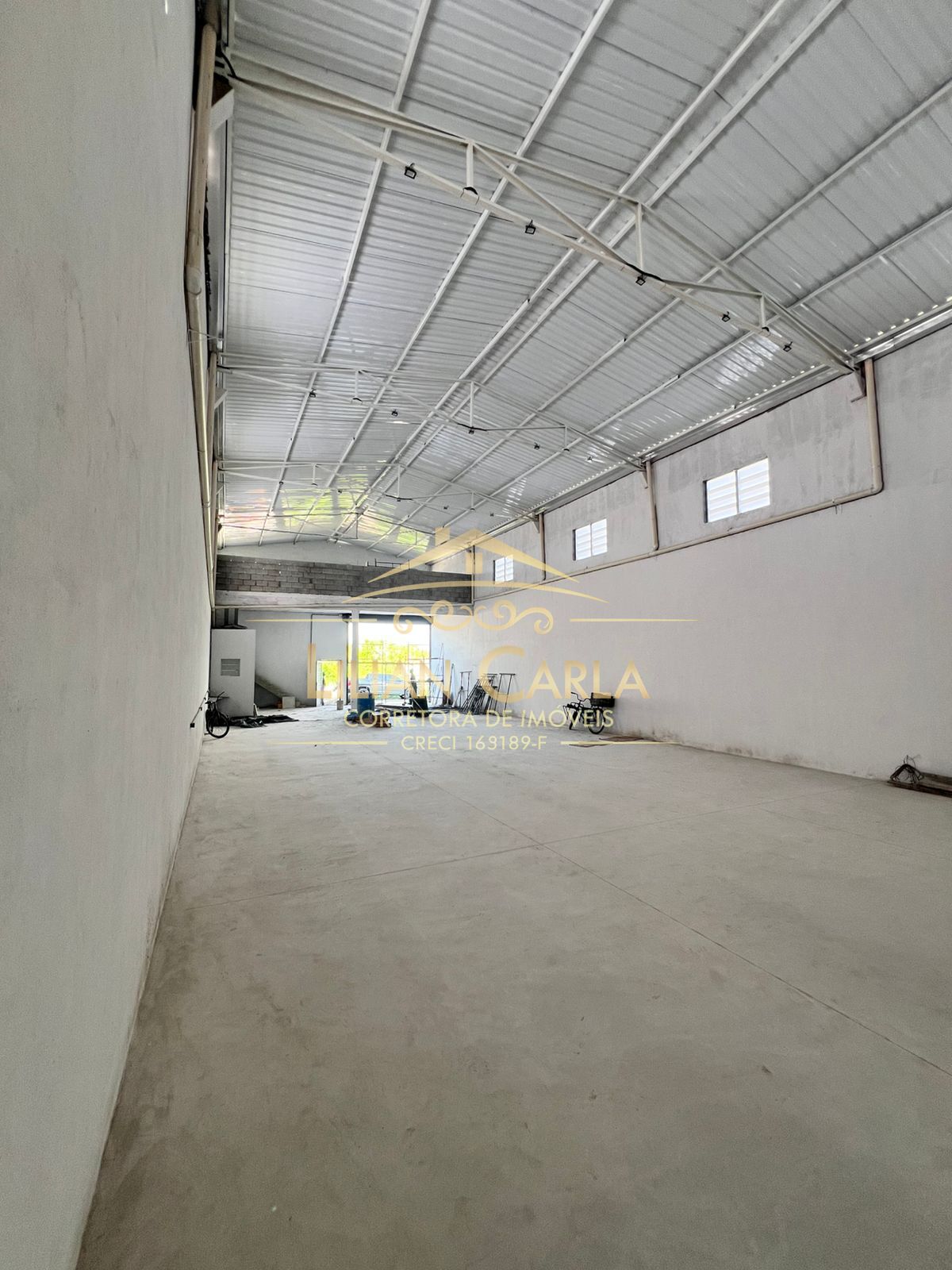 Depósito-Galpão-Armazém à venda, 250m² - Foto 5